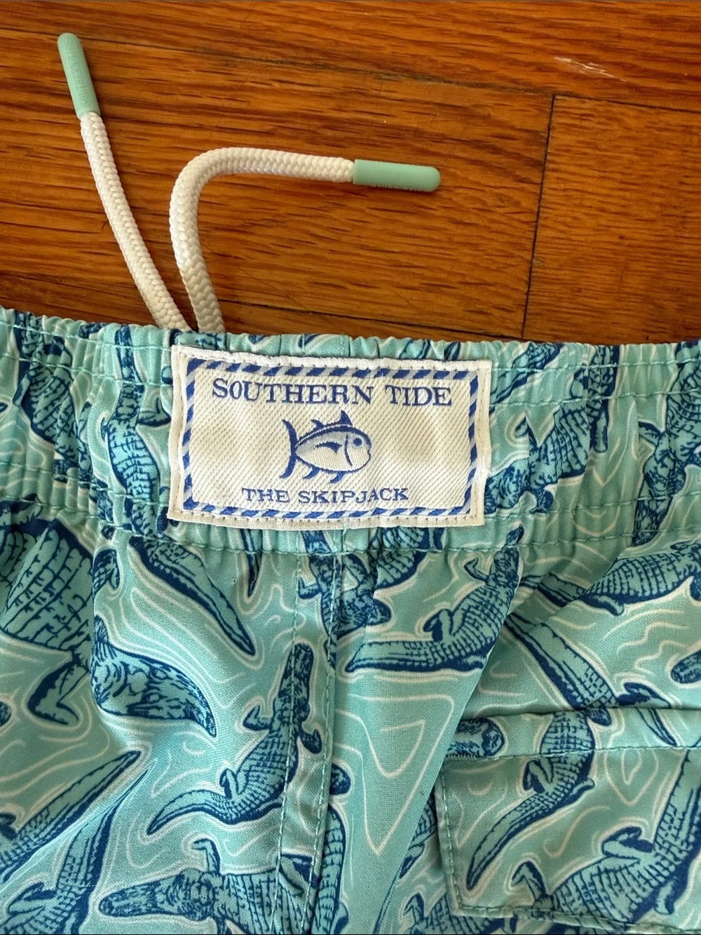 Southern Tide aqua swim